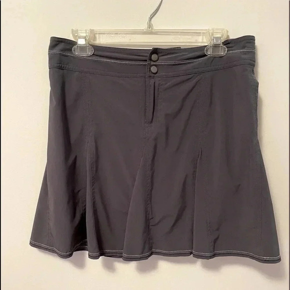 Title 9 Women’s Skort Size 4 - Picture 1 of 10
